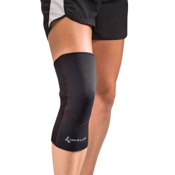 Mueller Comfort Closed Patella Knee Sleeve Closed Patella Knee Sleeve, 5X-Large - 66956/NA/NA/5XL