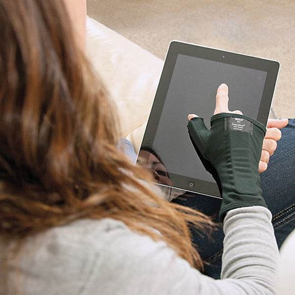 IMAK SmartGlove Smart Glove w/Thumb Ext. Medium - 78066/NA/MD