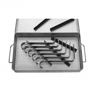 Medline Taylor Orthopedic Spinal Retractors - 6-3/4" (17 cm) Long Taylor Spinal Retractor with 10 cm x 3 cm Blade - MDS3283316