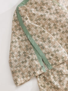 Medline Blended IV Gowns - Patient IV Gown with Plastic Snap, Royale Print - MDTPG5PTSRSB