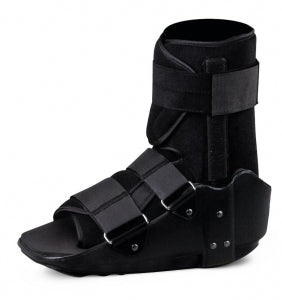 Medline Standard Ankle Walkers - Nonskid Leg Walker, Short, Size L - ORT28200L
